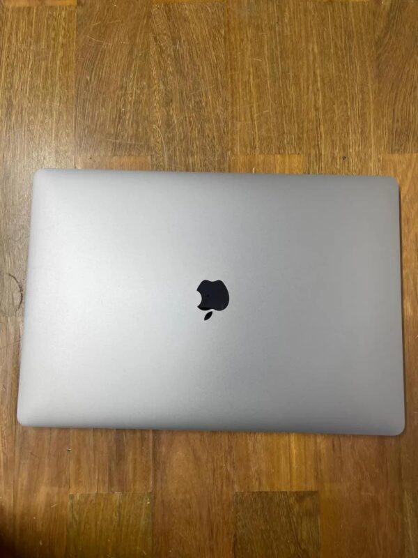 SUPER Apple Macbook Pro A2141 I9 9th Gen 64gb Ram 2tb Ssd 4 Video Gris Espacial - Image 7