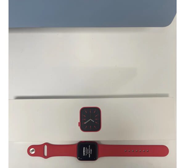 Apple Watch 40mm Serie 6 Rojo, Bluetooth, Red Móvil como nuevo - Image 2