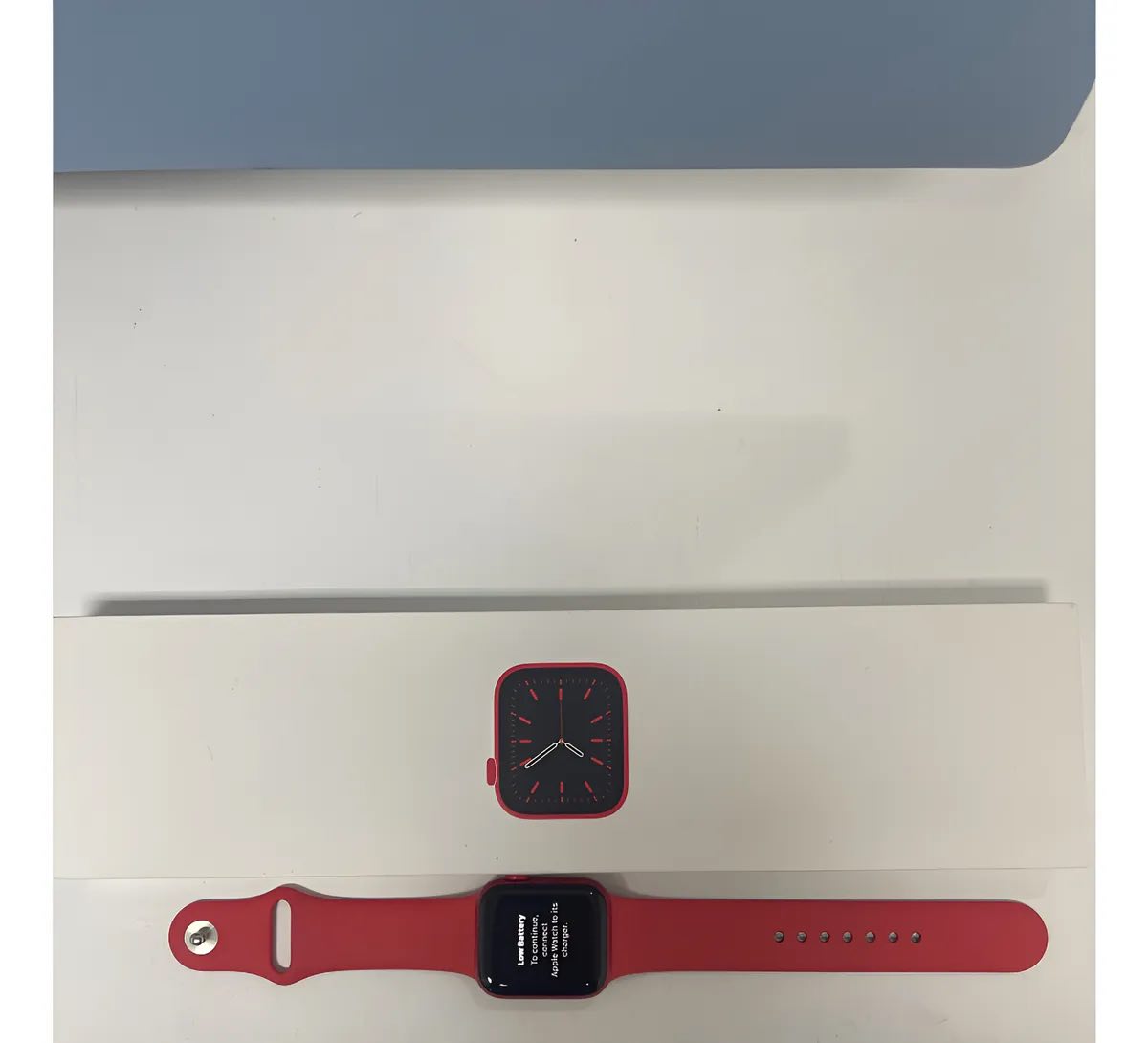 Apple Watch 40mm Serie 6 Rojo, Bluetooth, Red Móvil como nuevo - Image 2