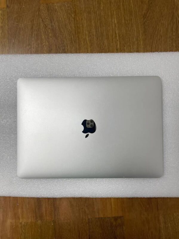 Macbook Pro Mid 2017 13.3 8gb Ram - 256gb Ssd Intel Core I5 Plateado - Image 7