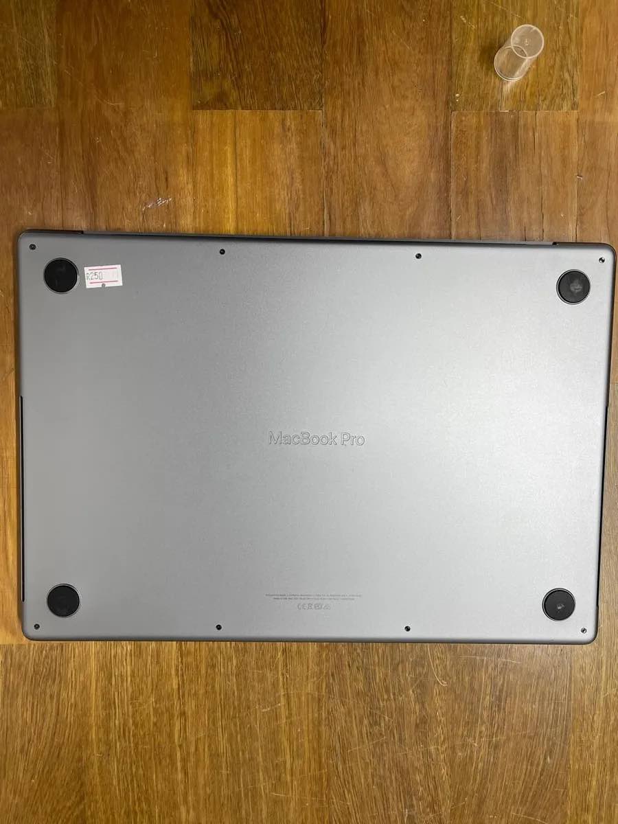 Macbook Pro M1 Pro 2021 16 Pulgadas 32ram Ssd 512 16 Nucleos Gris Espaciel - Image 9