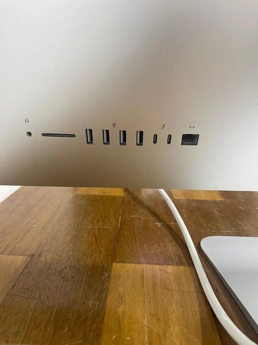 Apple Imac 27 5K 2019 Core I5 40 Ram disco 1 tera Fusion 4 Video Plateado - Image 9