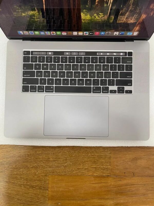 Super equipaso Macbook Pro A2141 I9 32gb Ram 2tb Ssd 8 Video Super Oferta Gris Espaciel - Image 3