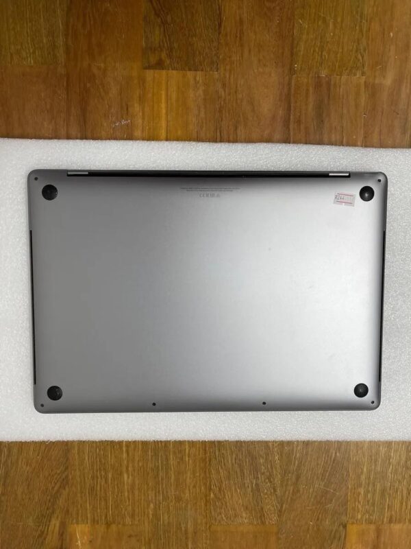 Super equipaso Macbook Pro A2141 I9 32gb Ram 2tb Ssd 8 Video Super Oferta Gris Espaciel - Image 8