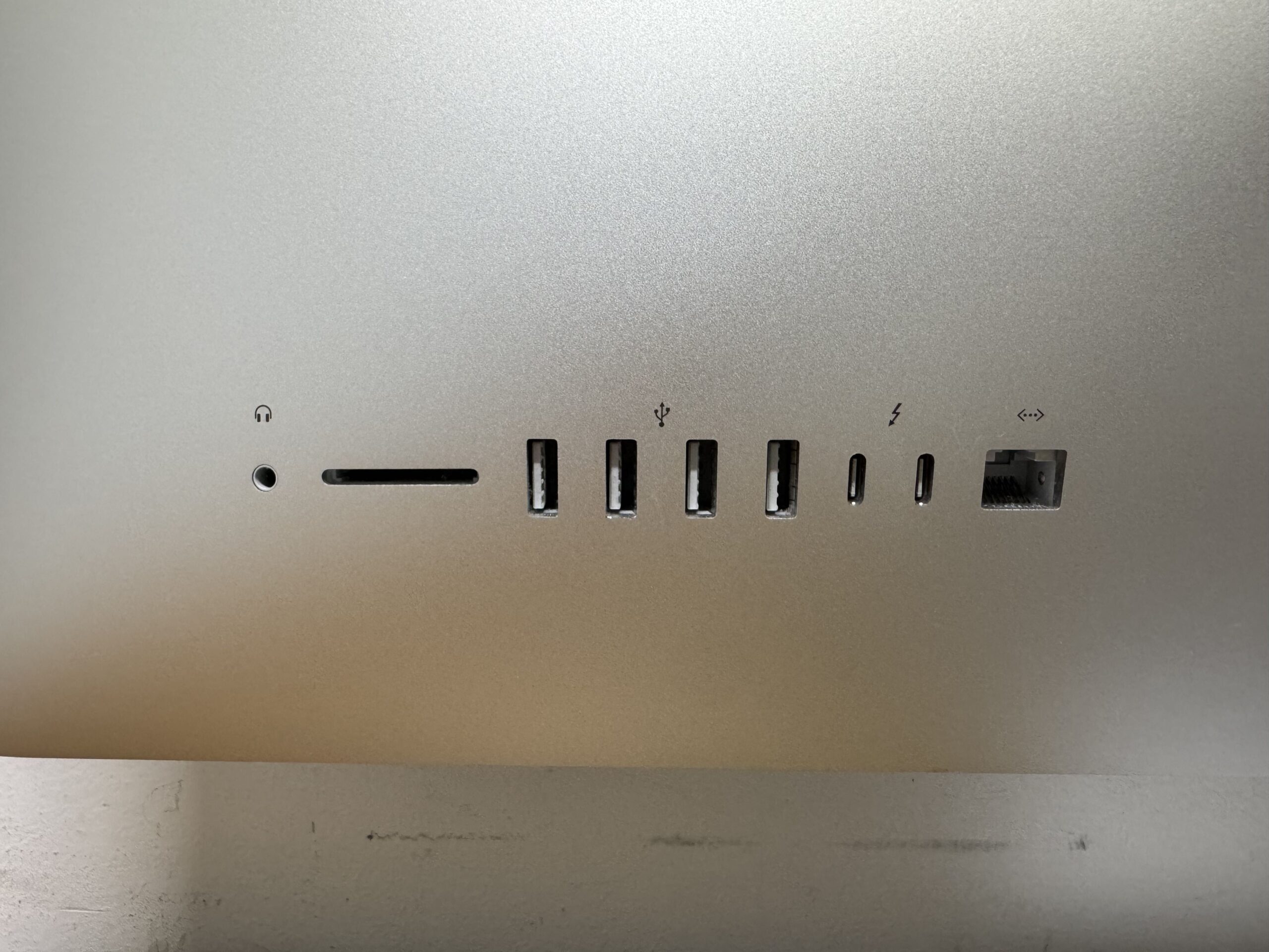 Super iMac 27 5k Core I7 32gb 2t Fusion 4 Video para Programacion y video - Image 4