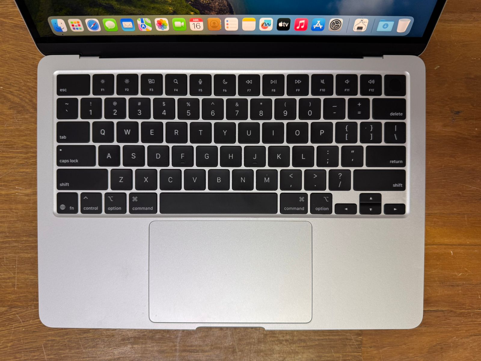 Espectacular Macbook Air M4 2025 16gb, 256ssd De 13 Inch - Image 2