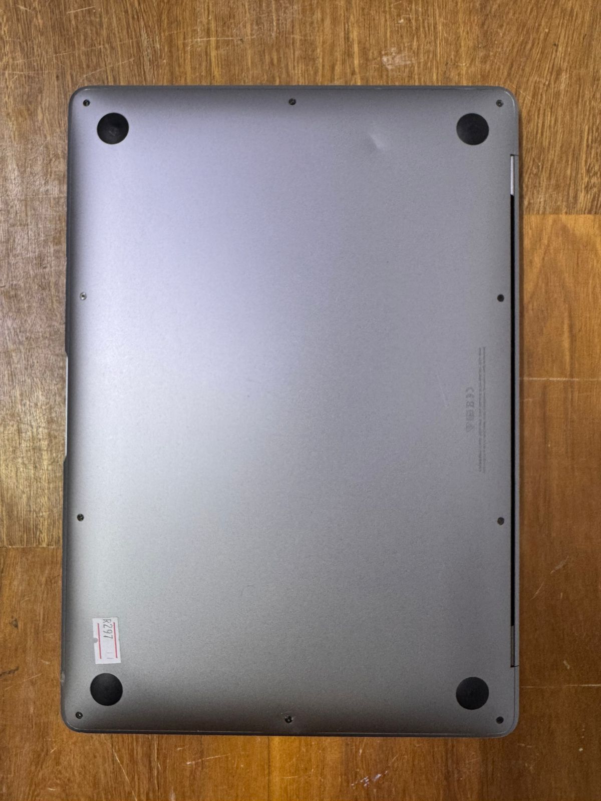 Espectacular Macbook Air M1 2020 8gb Ram 256gb Ssd 13 Inch (Usado) - Image 4